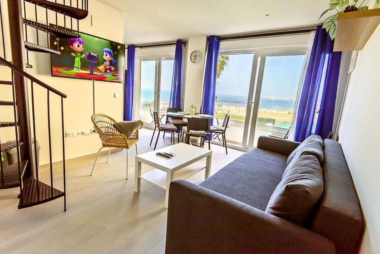 Oceanfront Duplex With A Rooftop Pool And Terrace El Puerto de Santa Maria Exterior photo